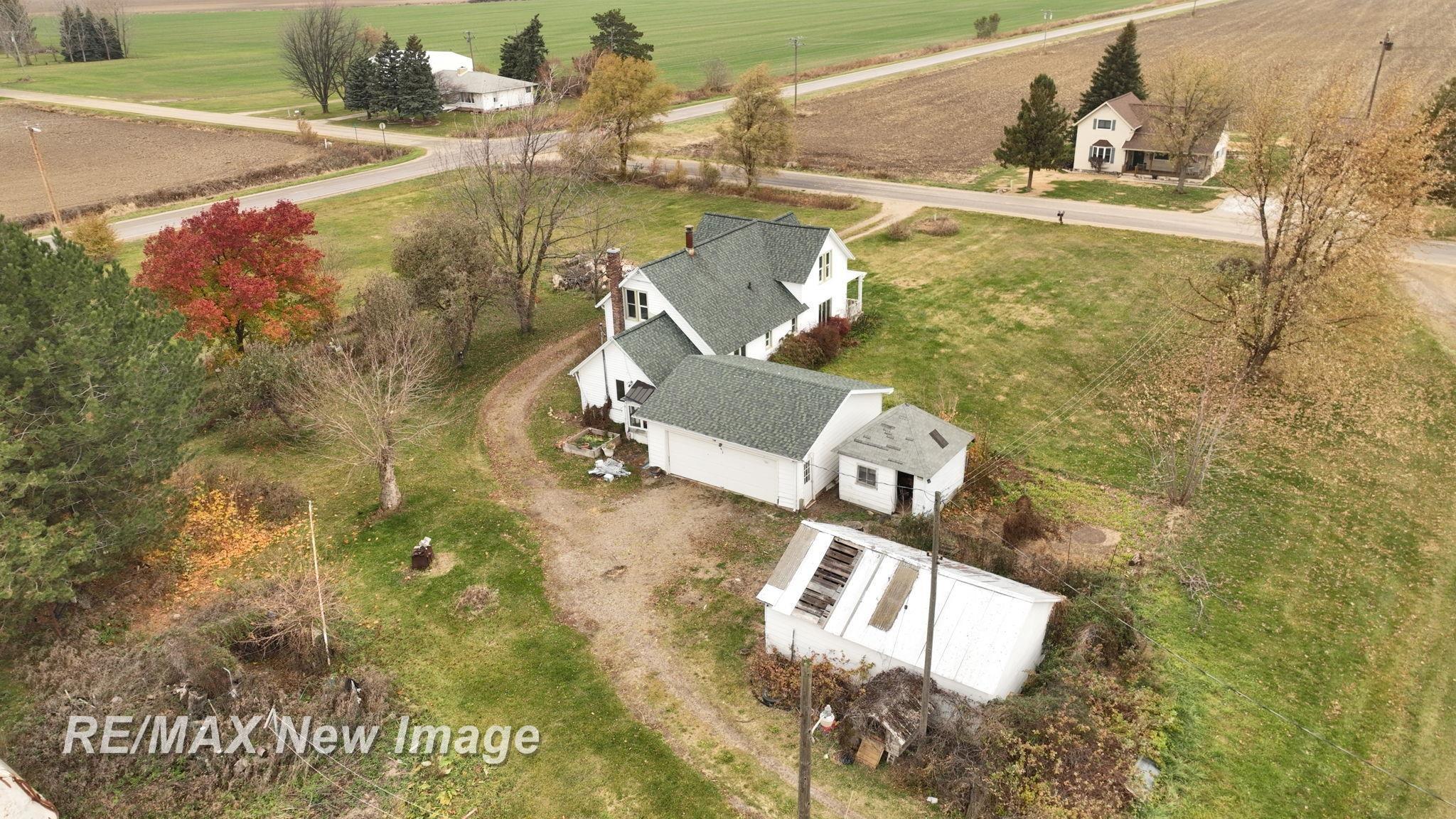7991 Dixon Road Reese, MI 48757 - Photo 9 of 36