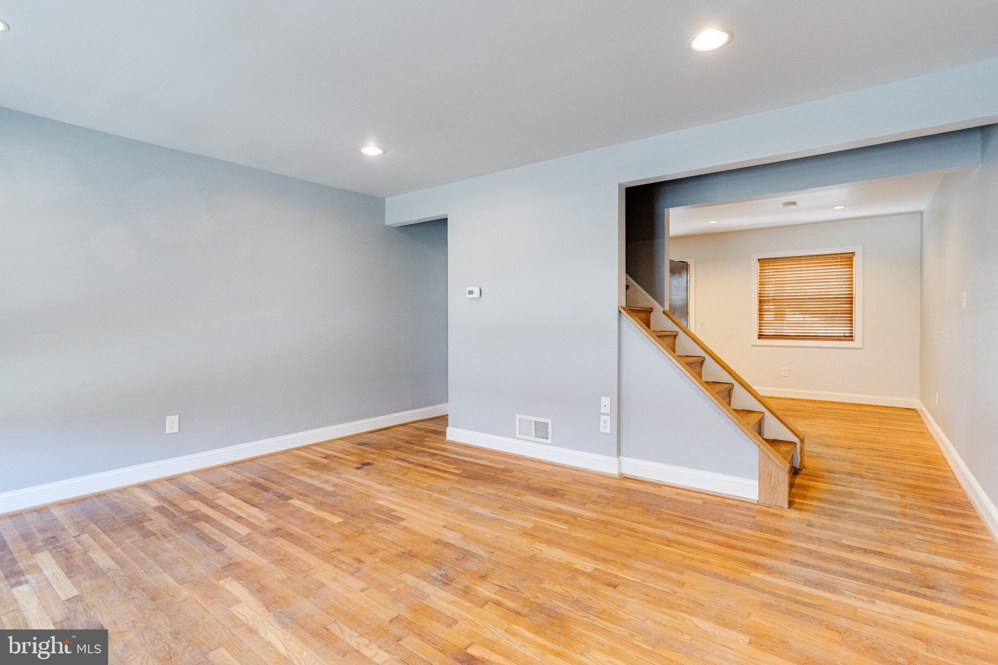 1260 Haverhill Road Baltimore, MD 21229 - Photo 6 of 63 Gallery Image 6