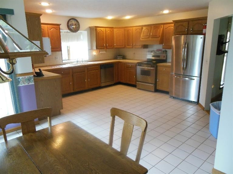 5209 Shepper Road Stockbridge, MI 49285 - Photo 9 of 10 Photo 9