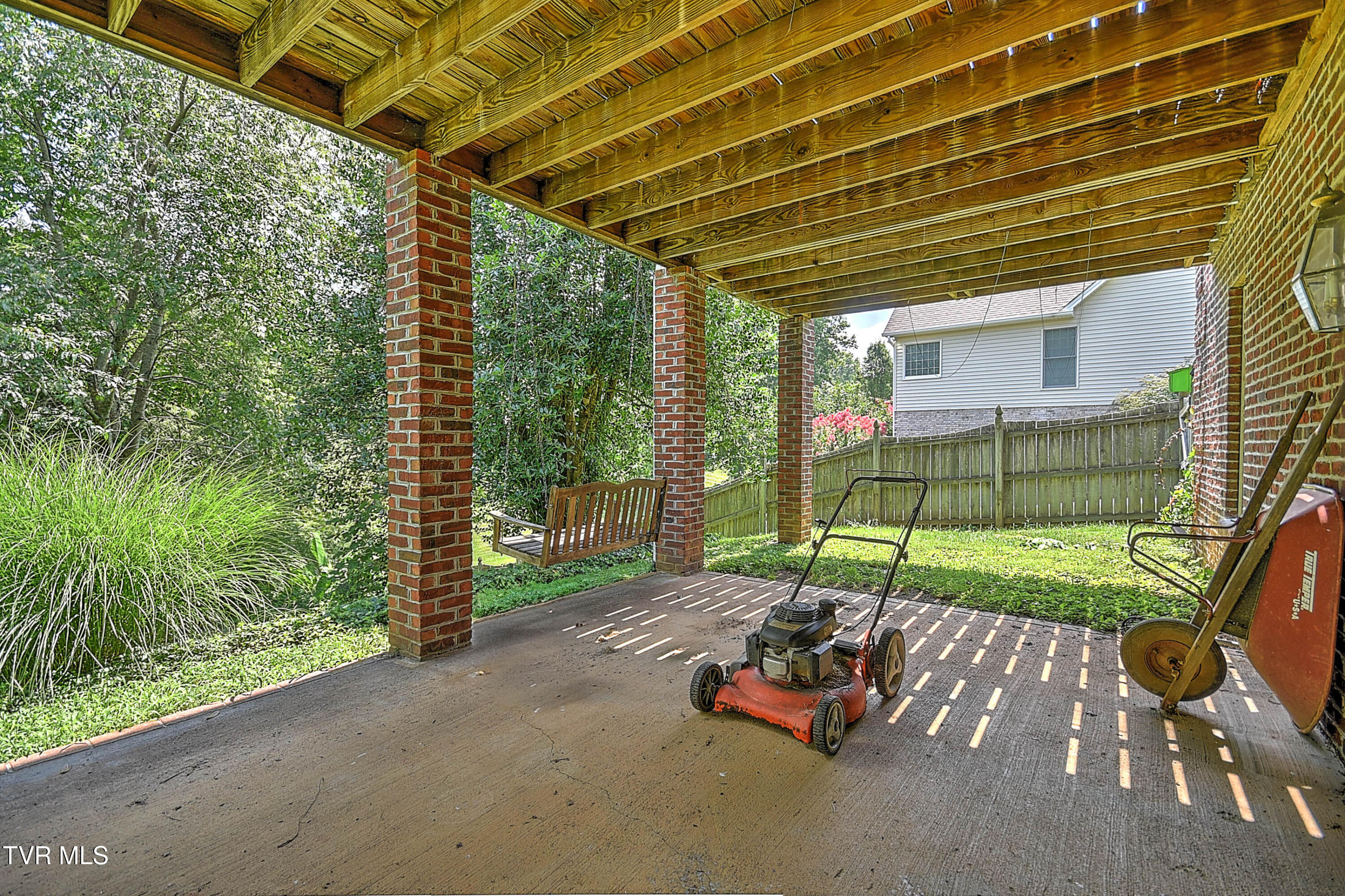 224 Galway Road Bristol, TN 37620 - Photo 69 of 81 224 Galway DP-66