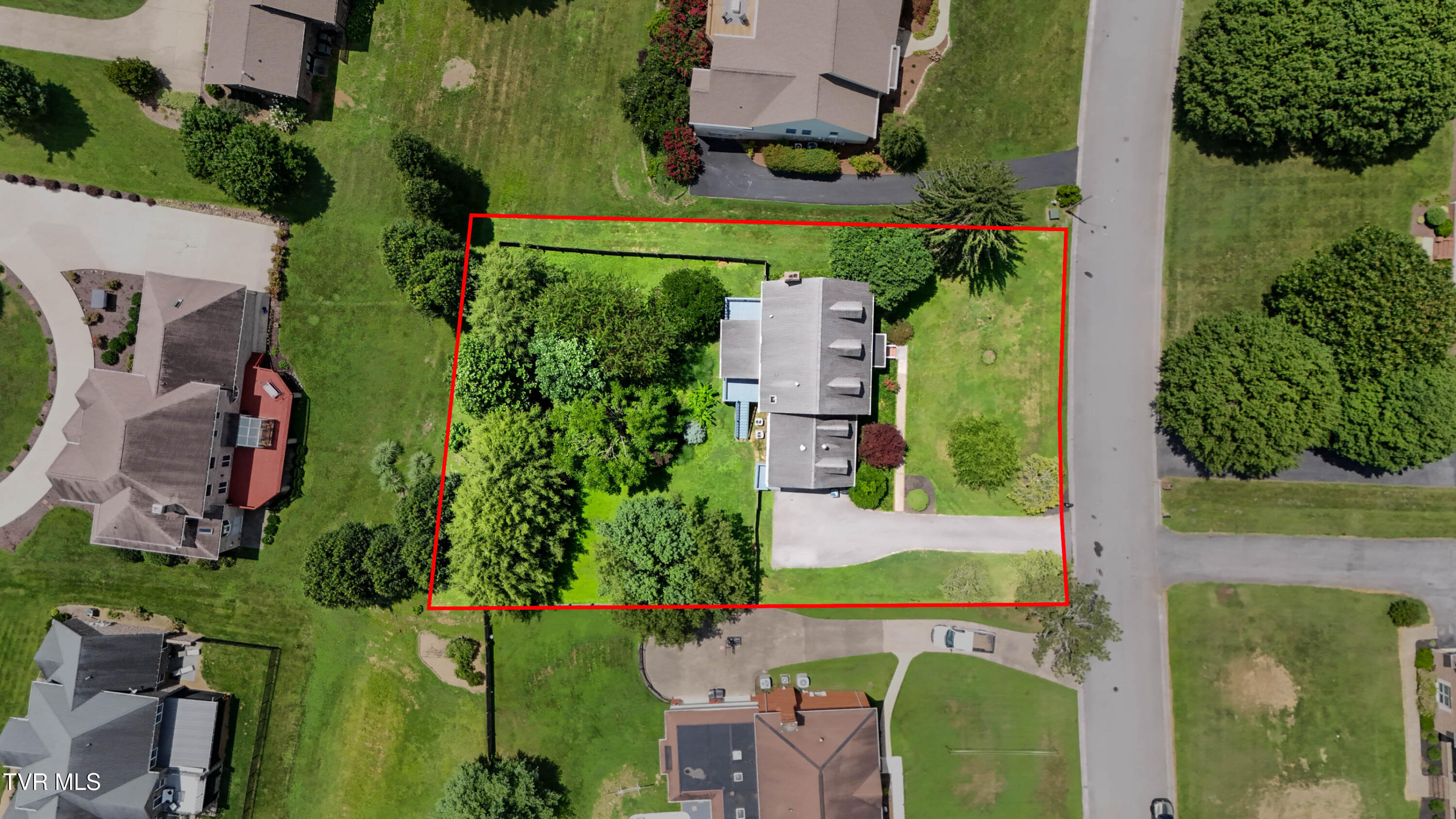 224 Galway Road Bristol, TN 37620 - Photo 8 of 81 224 Galway Rd Drone PARKER-7