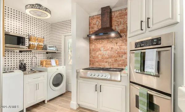 $2,995 | 1720 North Whittier Drive, Phoenix, AZ 85006