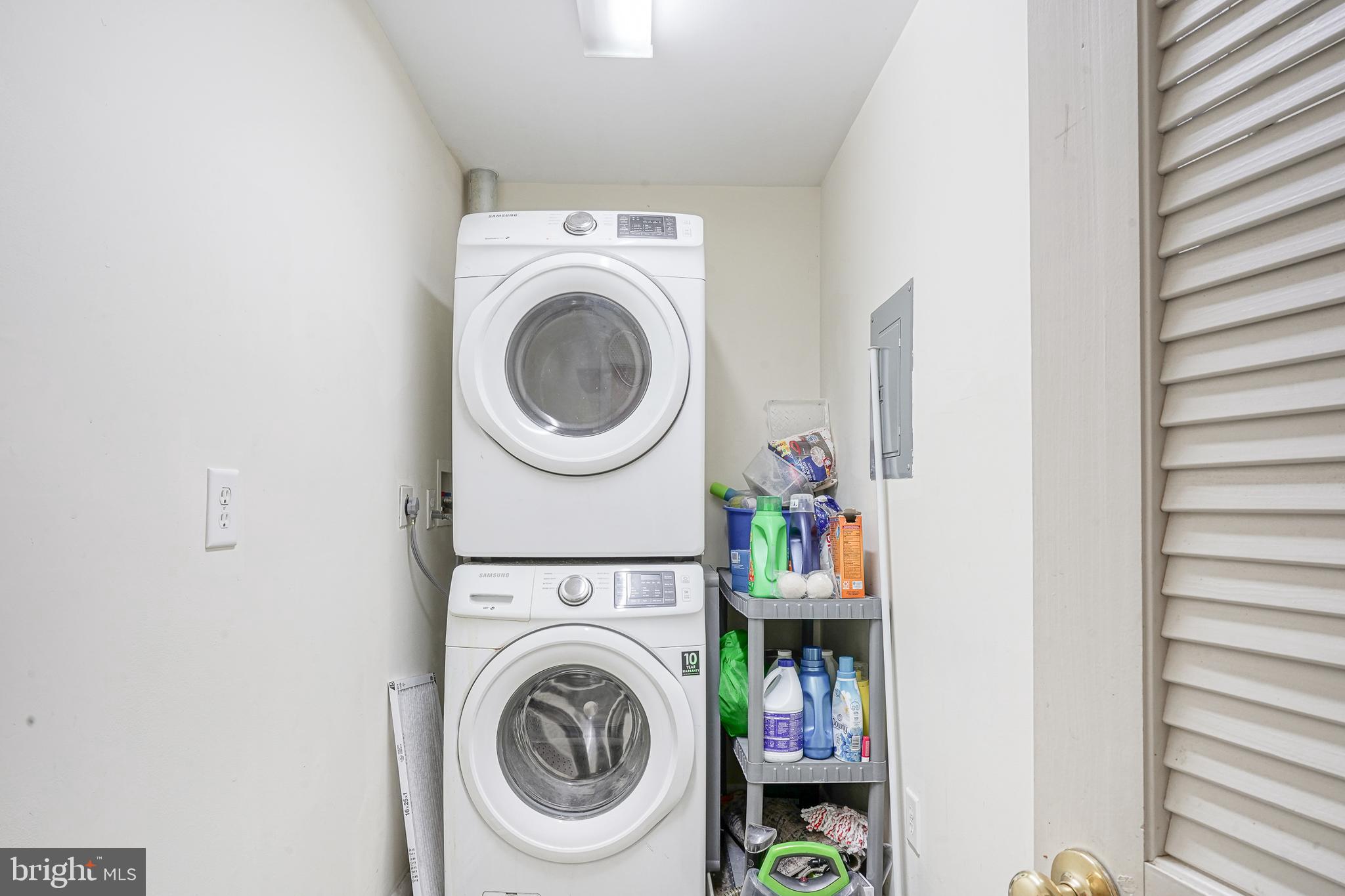 32 Strathmore Drive Cherry Hill, NJ 08003 - Photo 17 of 33 a utility room with dryer and washer