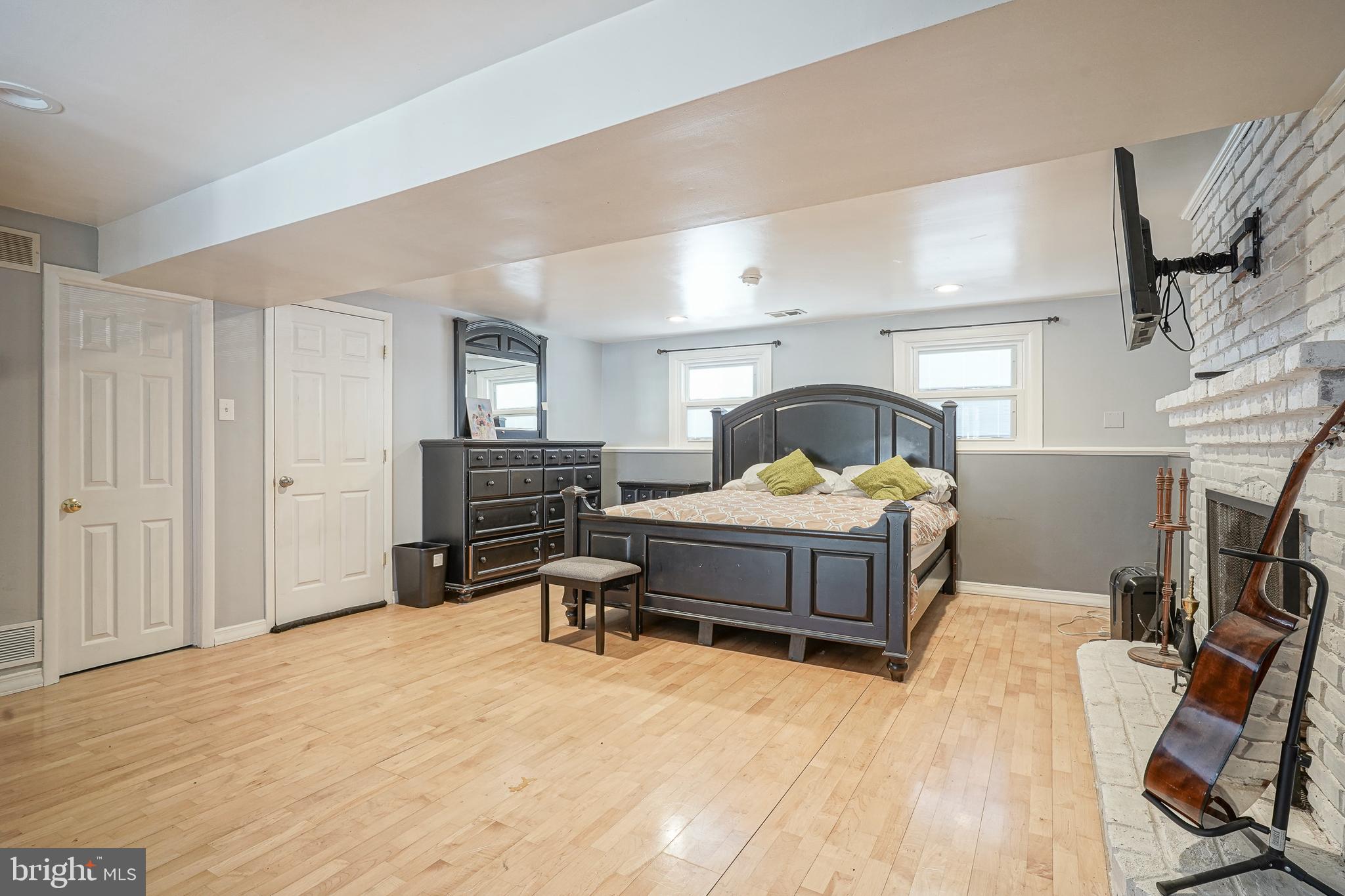 32 Strathmore Drive Cherry Hill, NJ 08003 - Photo 27 of 33 a bedroom with a bed and furniture