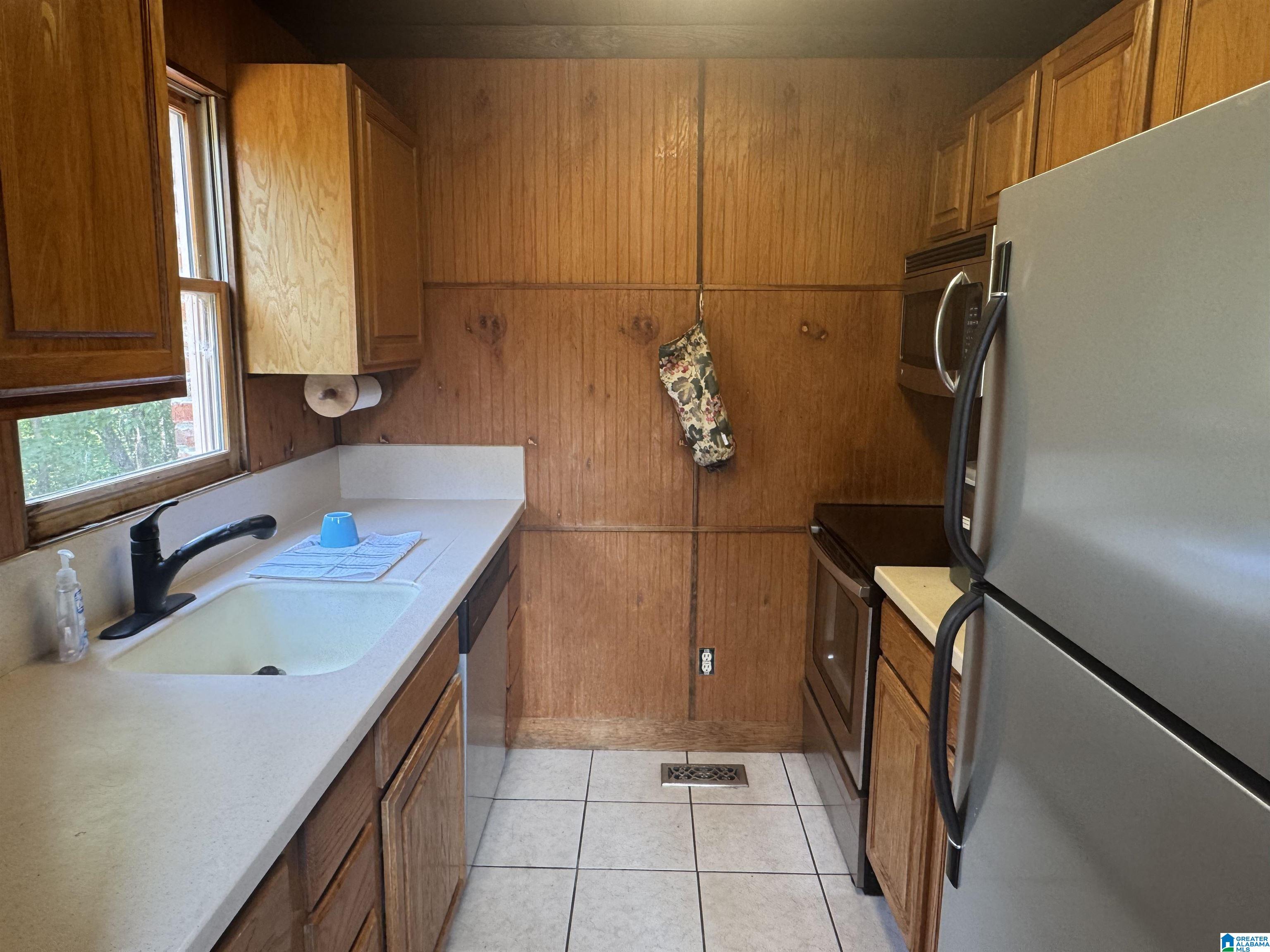 305 Stone Ridge Trail North Anniston, AL 36207 - Photo 15 of 72