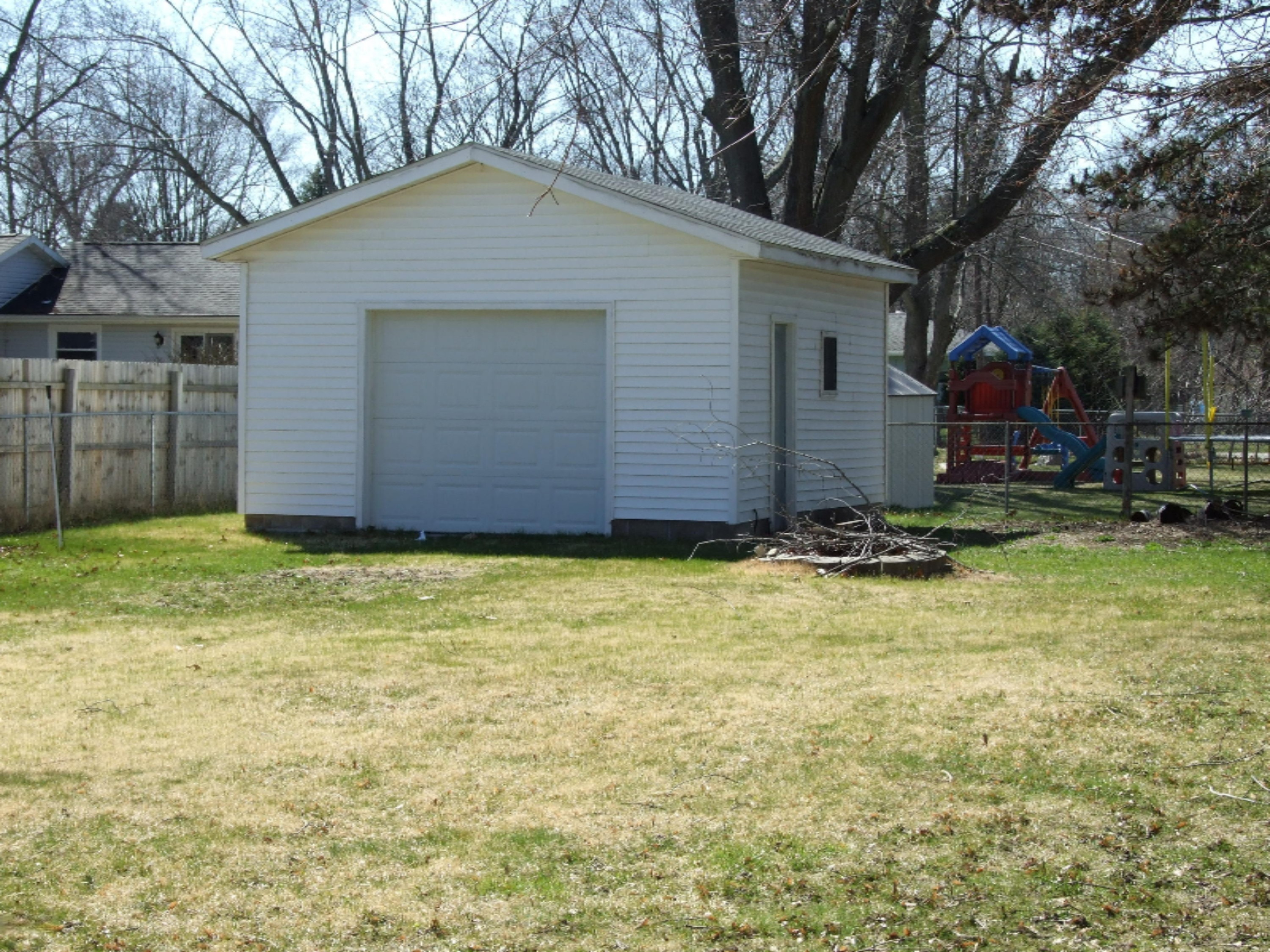 1385 West Giles Road Muskegon, MI 49445 - Photo 17 of 17 DSCF5970