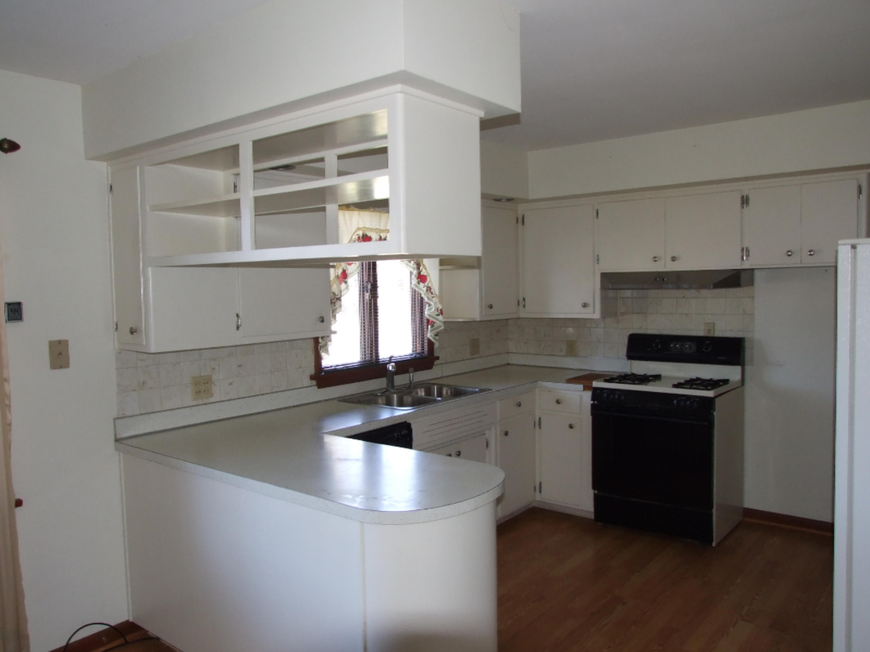 1385 West Giles Road Muskegon, MI 49445 - Photo 5 of 17 DSCF5982