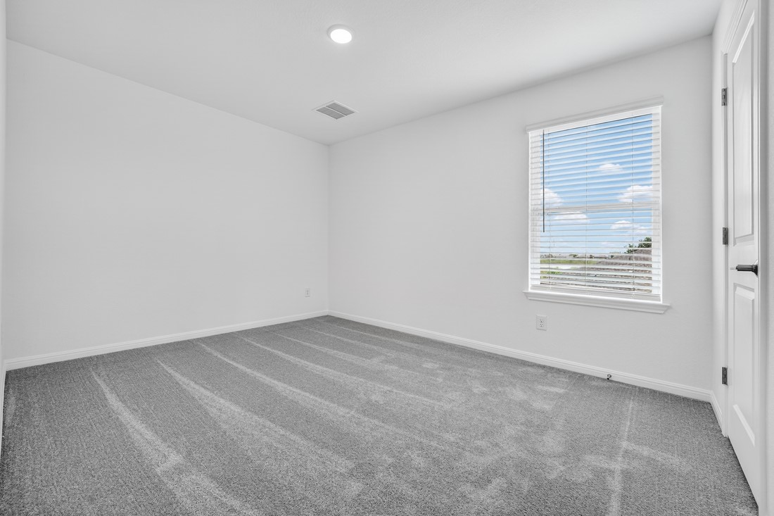 222 Betsy Road Hutto, TX 78634 - Photo 15 of 35 222 Betsy Road ~ Ready Now