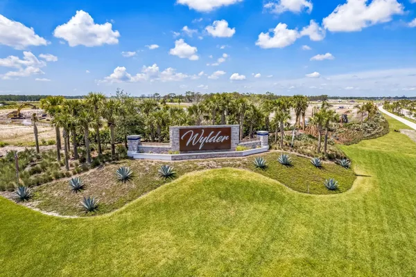 $419,990 | 5485 Northwest Camberly Ct Port Street, Fort Pierce, FL 34945