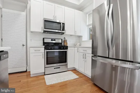 $979,000 | 18 Randolph Place Northwest, Washington, DC 20001