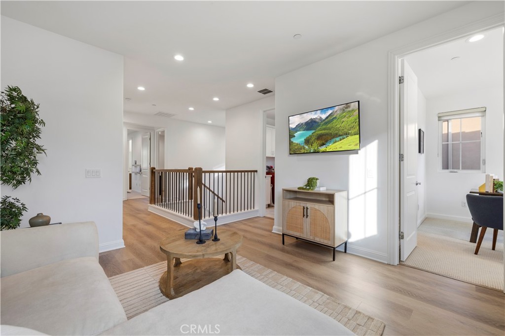 20657 Walnut Circle Porter Ranch, CA 91326 - Photo 20 of 68