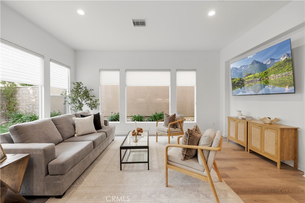 20657 Walnut Circle Porter Ranch, CA 91326 - Photo 2 of 68