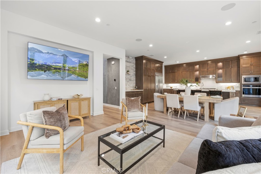 20657 Walnut Circle Porter Ranch, CA 91326 - Photo 3 of 68