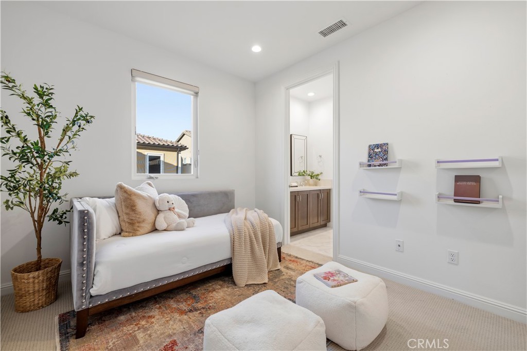 20657 Walnut Circle Porter Ranch, CA 91326 - Photo 31 of 68