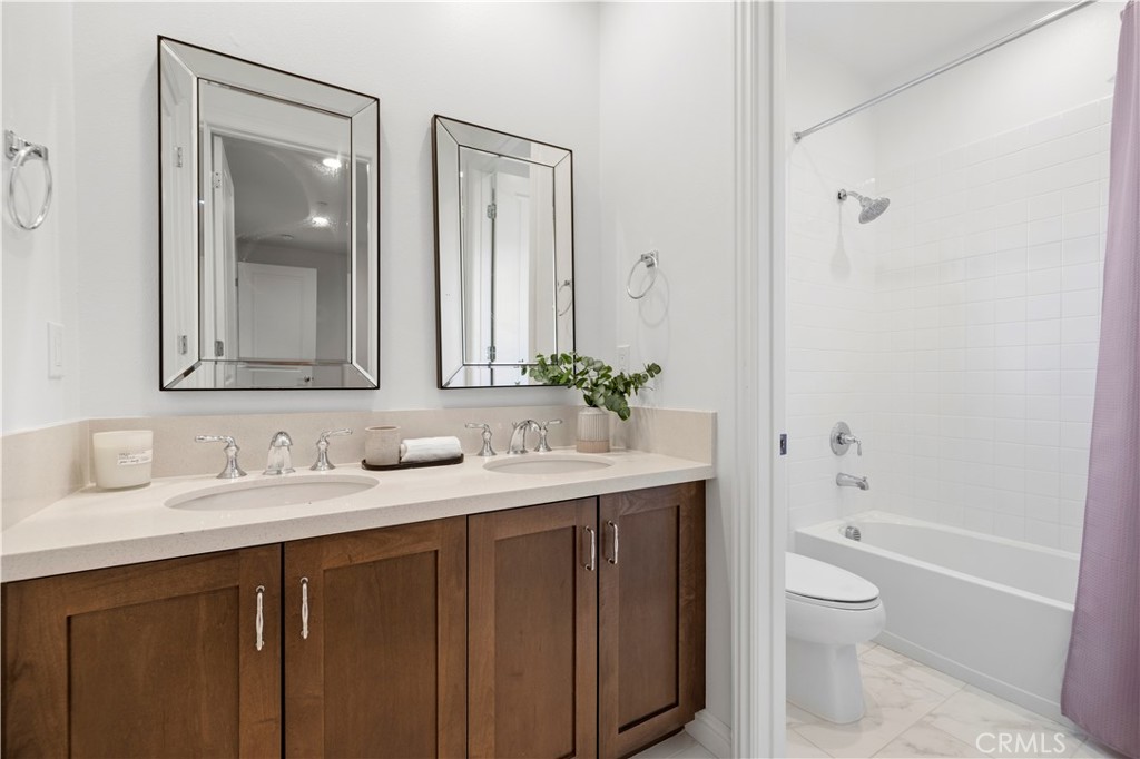 20657 Walnut Circle Porter Ranch, CA 91326 - Photo 36 of 68