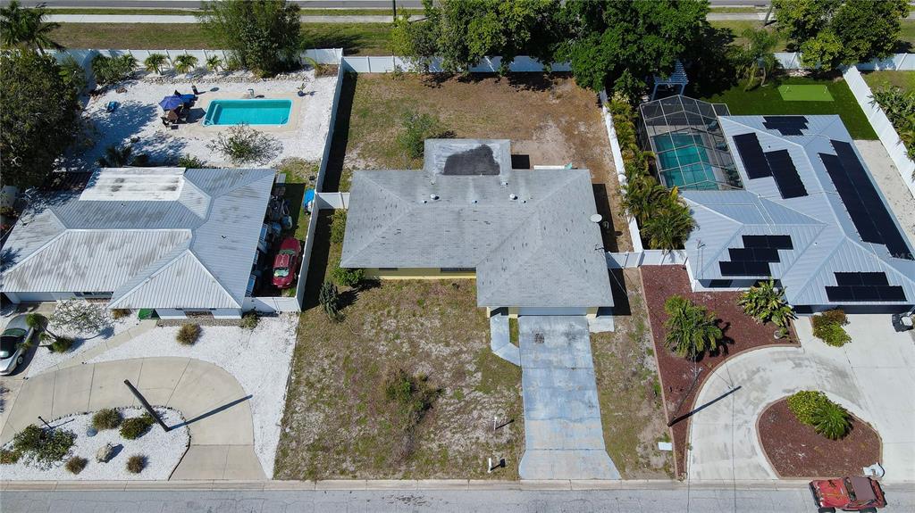 9215 Kingston Road Bradenton, FL 34210 - Photo 28 of 31