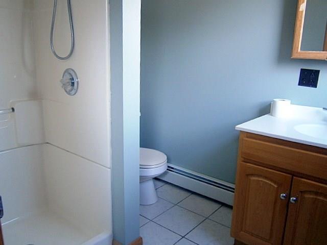 393 Vassalboro Road China, ME 04358 - Photo 11 of 23 Bathroom