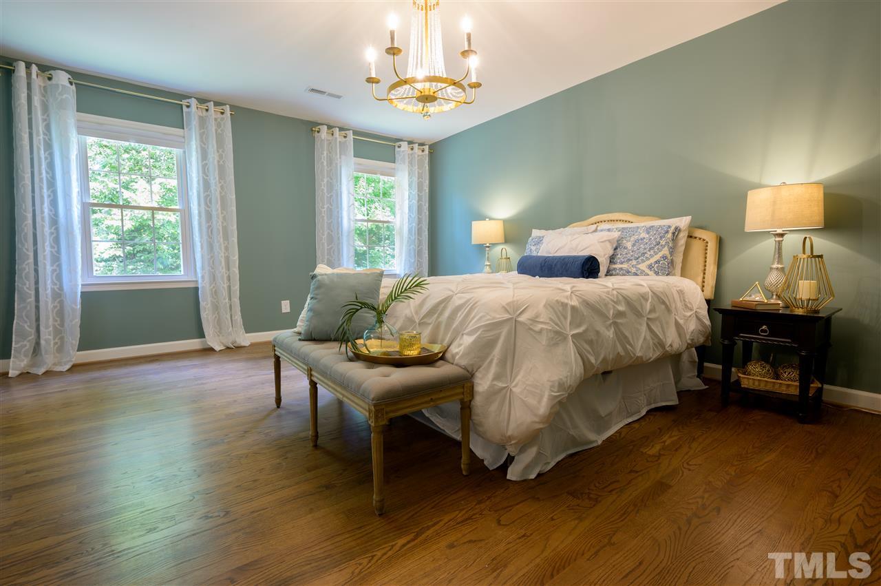 4405 Irving Court Raleigh, NC 27609 - Photo 11 of 30