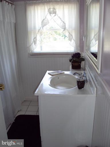 3107 Vulcan Road Dundalk, MD 21222 - Photo 4 of 12 Bath