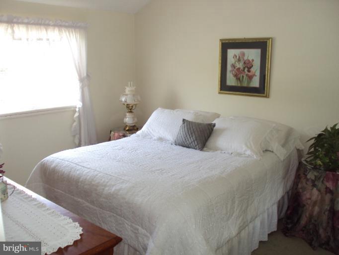 3107 Vulcan Road Dundalk, MD 21222 - Photo 9 of 12 Bedroom (Master)