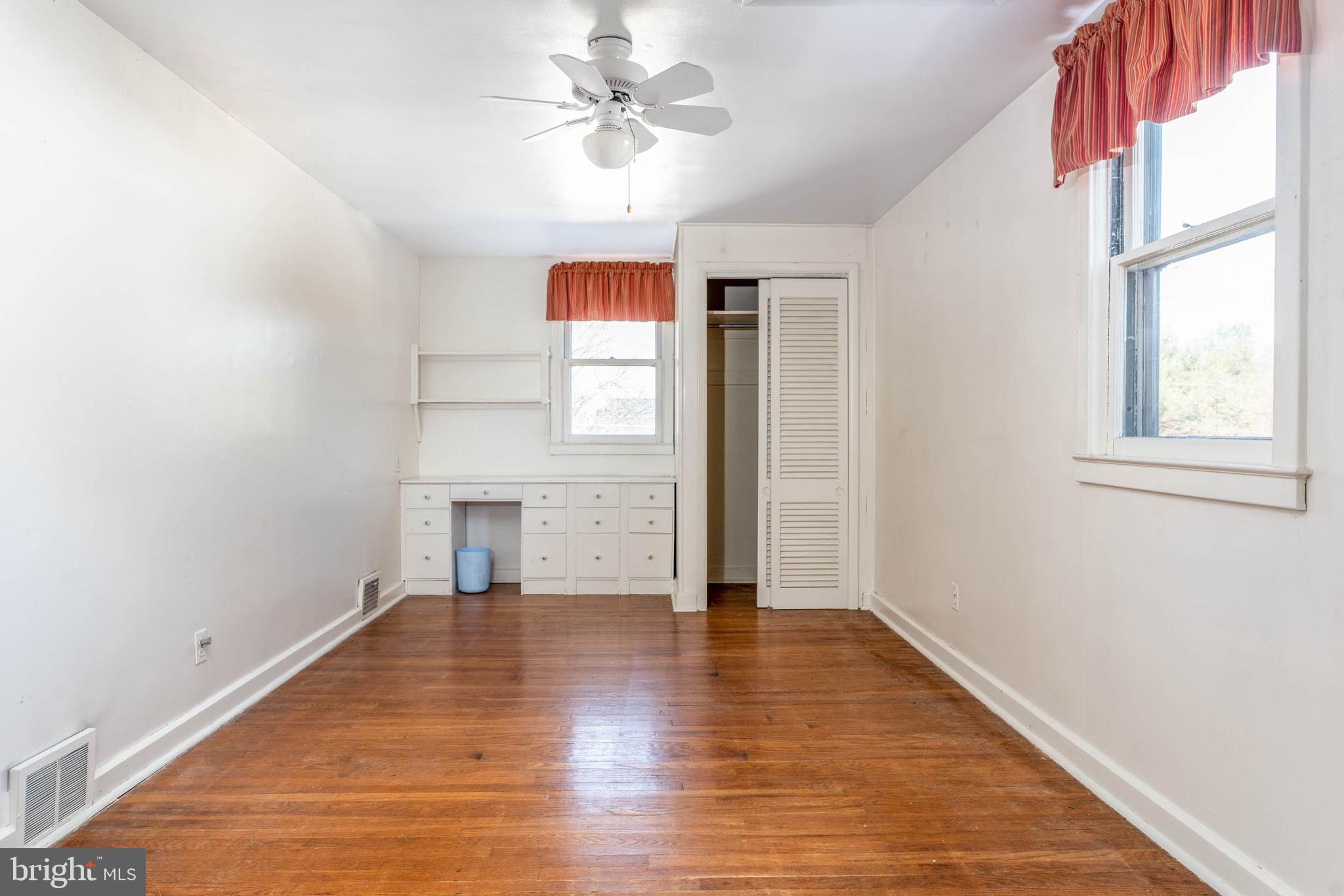 405 Sugartown Road Wayne, PA 19087 - Photo 16 of 25
