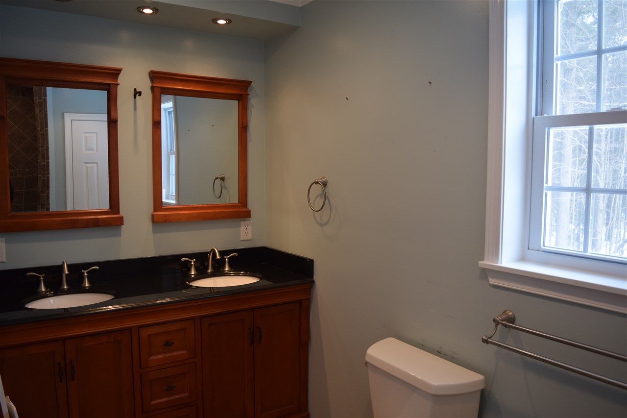 100 Keyes Road Wilton, NH 03086 - Photo 18 of 34