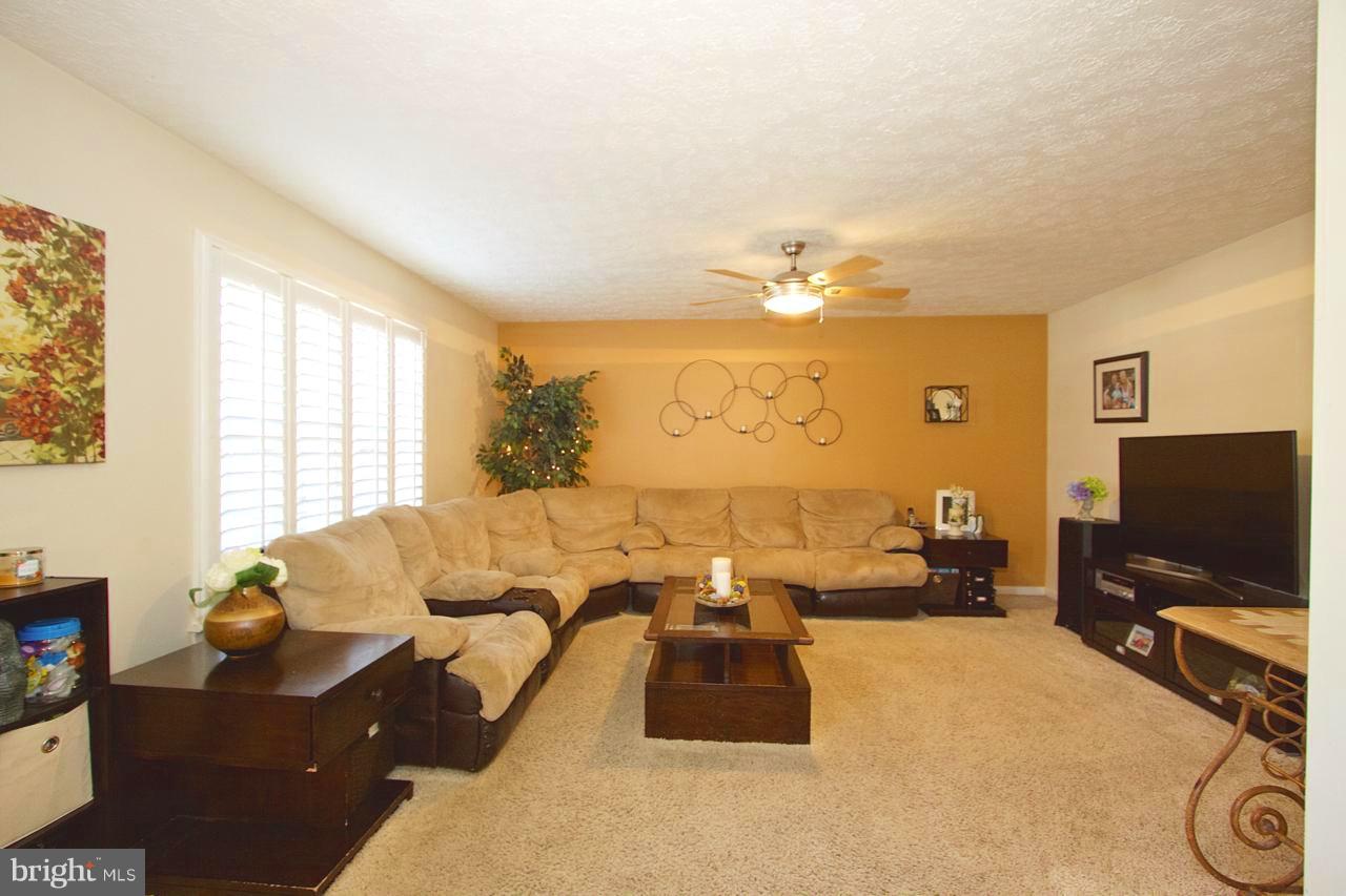 425 Spry Island Road Joppa, MD 21085 - Photo 11 of 30 Family Room