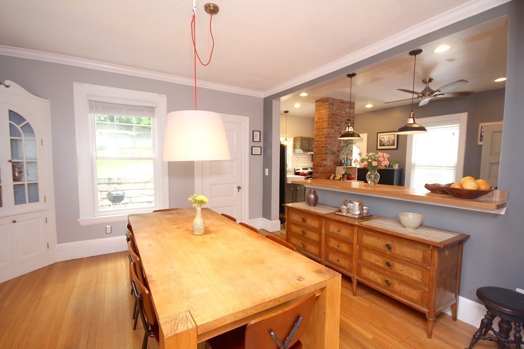 15 Farragut Road Swampscott, MA 01907 - Photo 8 of 29 Gallery Image 8