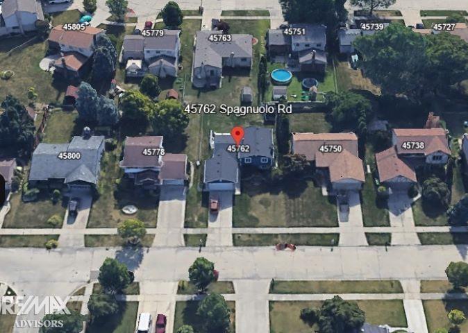 45762 Spagnuolo Road Macomb, MI 48044 - Photo 3 of 16 50153819-fe93b4d2-8e0b-4ef9-8821-b463e50b9d6a.JPG