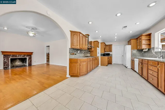 $2,525,000 | 18127 Common Road, Castro Valley, CA 94546