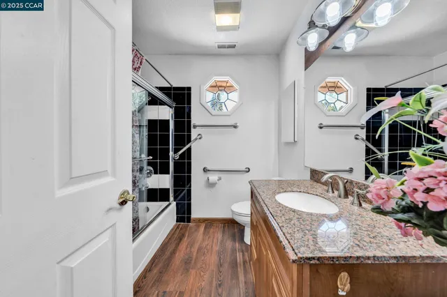 $2,525,000 | 18127 Common Road, Castro Valley, CA 94546