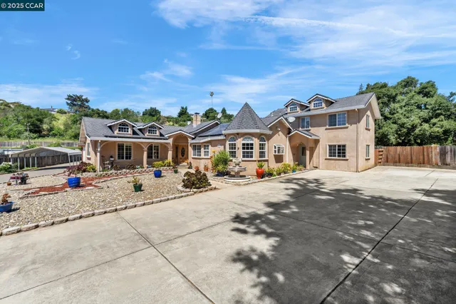 $2,525,000 | 18127 Common Road, Castro Valley, CA 94546