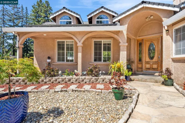 $2,525,000 | 18127 Common Road, Castro Valley, CA 94546