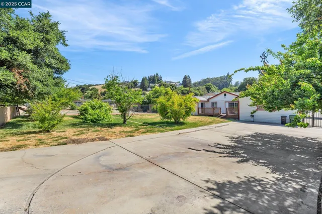 $2,525,000 | 18127 Common Road, Castro Valley, CA 94546