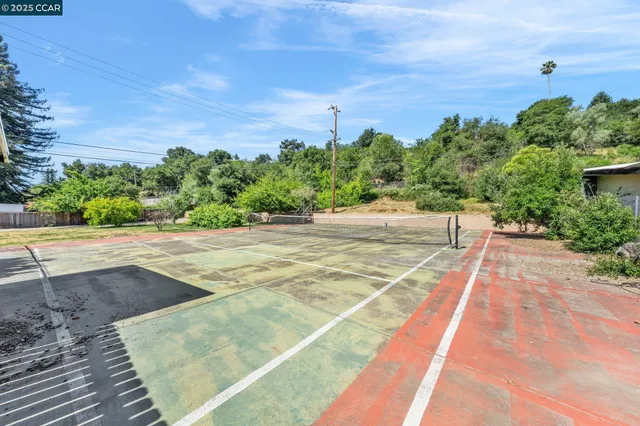 $2,525,000 | 18127 Common Road, Castro Valley, CA 94546