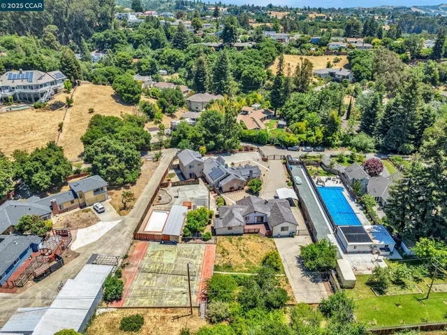 $2,525,000 | 18127 Common Road, Castro Valley, CA 94546
