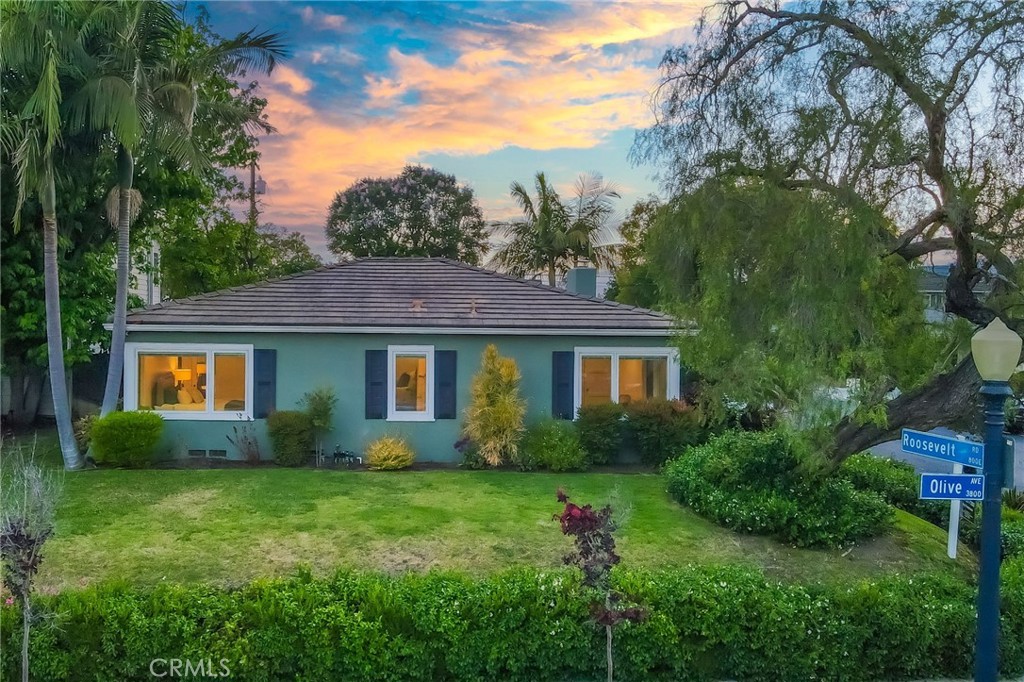 730 East Roosevelt Road Long Beach, CA 90807 - Photo 3 of 80