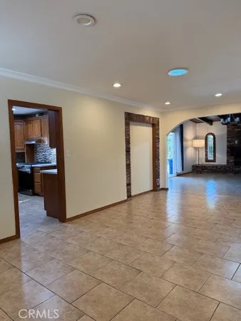 $4,350 | 7363 Caldus Avenue, Lake Balboa, CA 91406