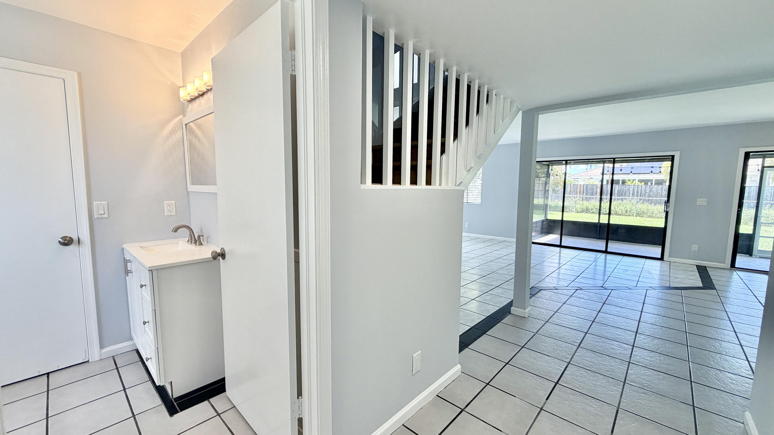 6048 Garrett Street Jupiter, FL 33458 - Photo 41 of 101 IMG_8831