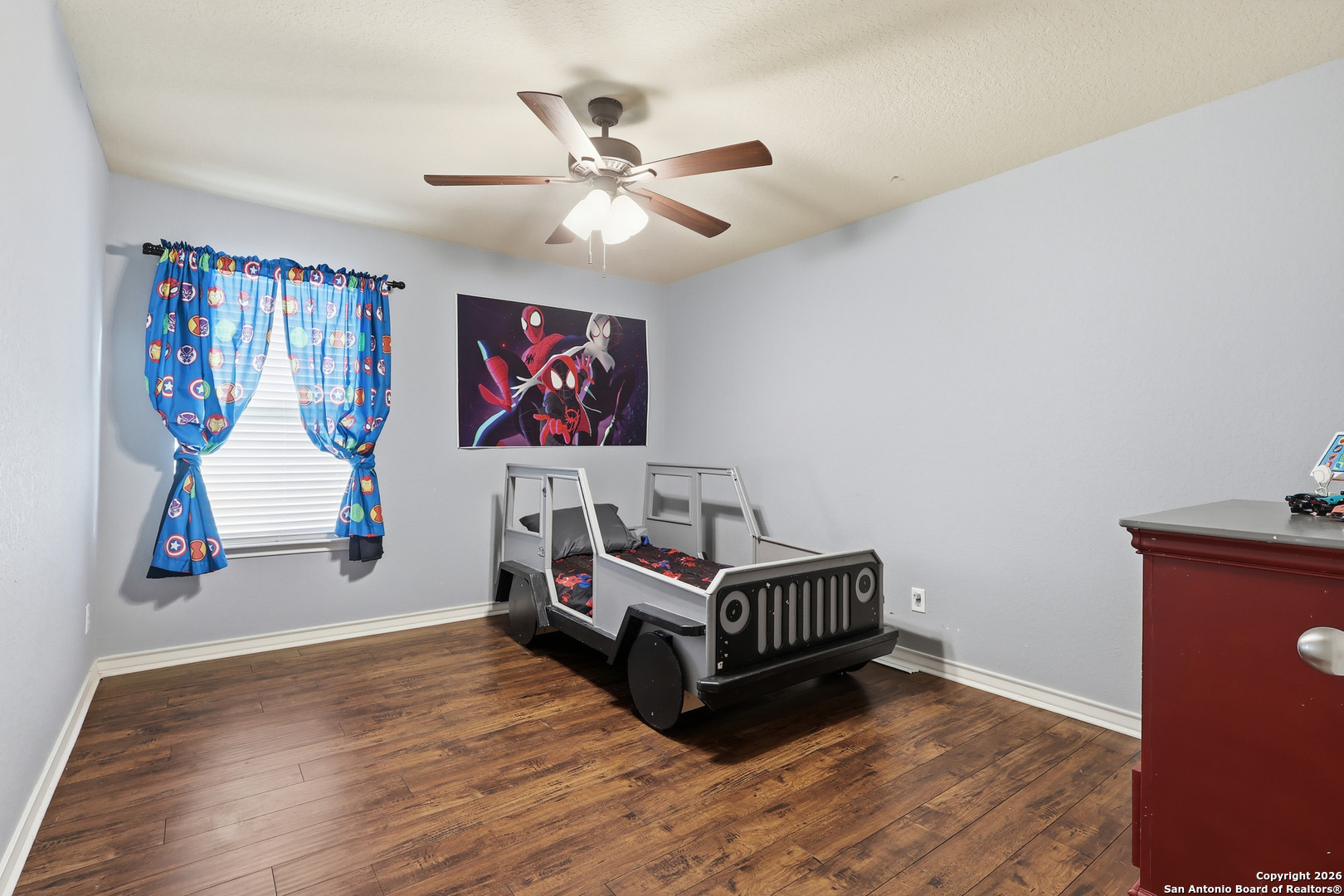 345 Morgan Run Cibolo, TX 78108 - Photo 18 of 22 a view of a livingroom with furniture and wooden floor