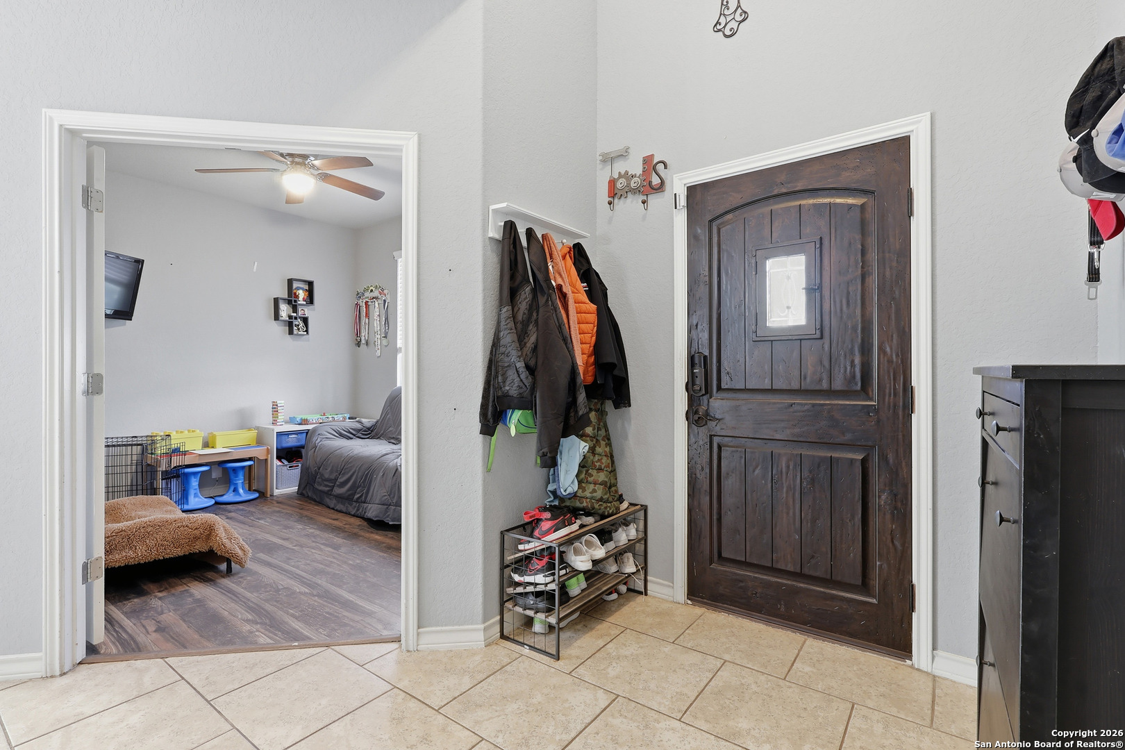 345 Morgan Run Cibolo, TX 78108 - Photo 2 of 22 a view of a livingroom with furniture and toys