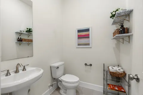 $618,000 | 5230 Darling Street, Houston, TX 77007
