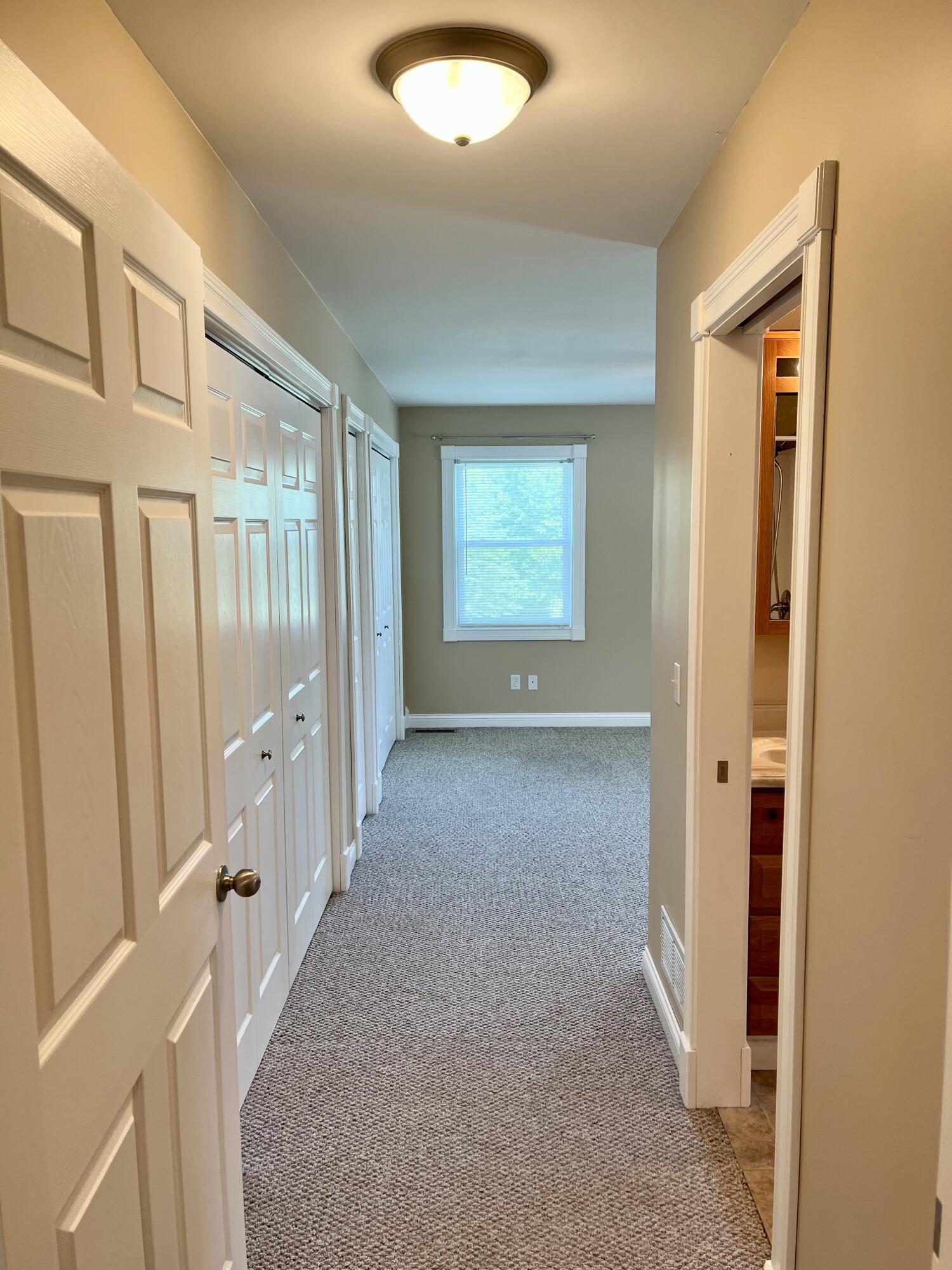 285 Hamilton Road Nancy, KY 42544 - Photo 48 of 111 hall