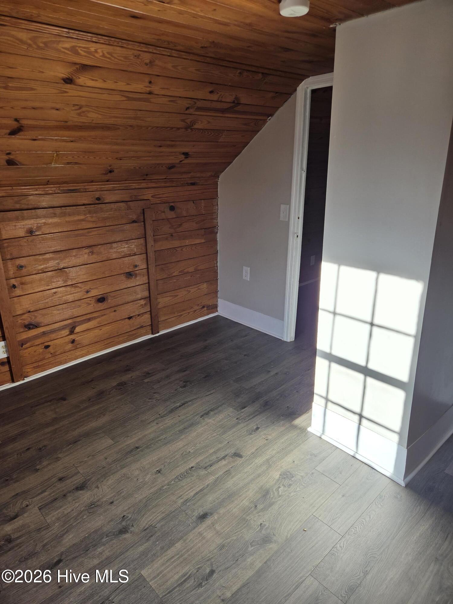 1311 Howard Street Kinston, NC 28501 - Photo 12 of 20 20260314_174134