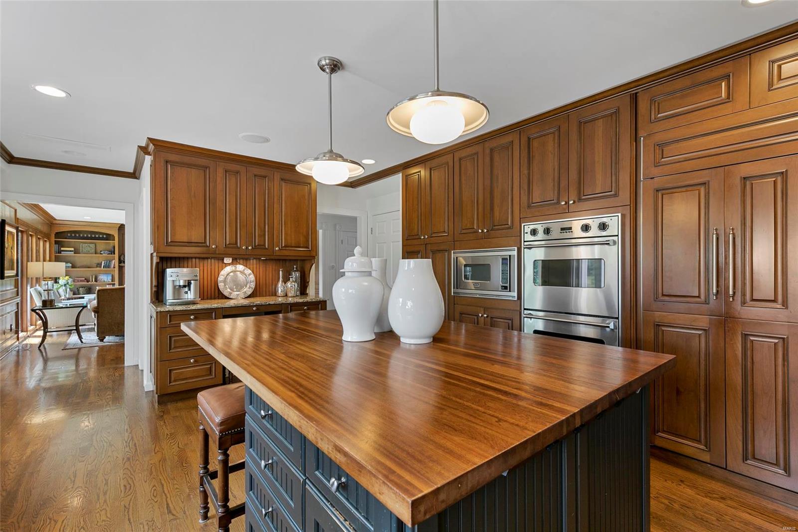 12680 Spruce Pond Road St. Louis, MO 63141 - Photo 6 of 81 Gallery Image 6