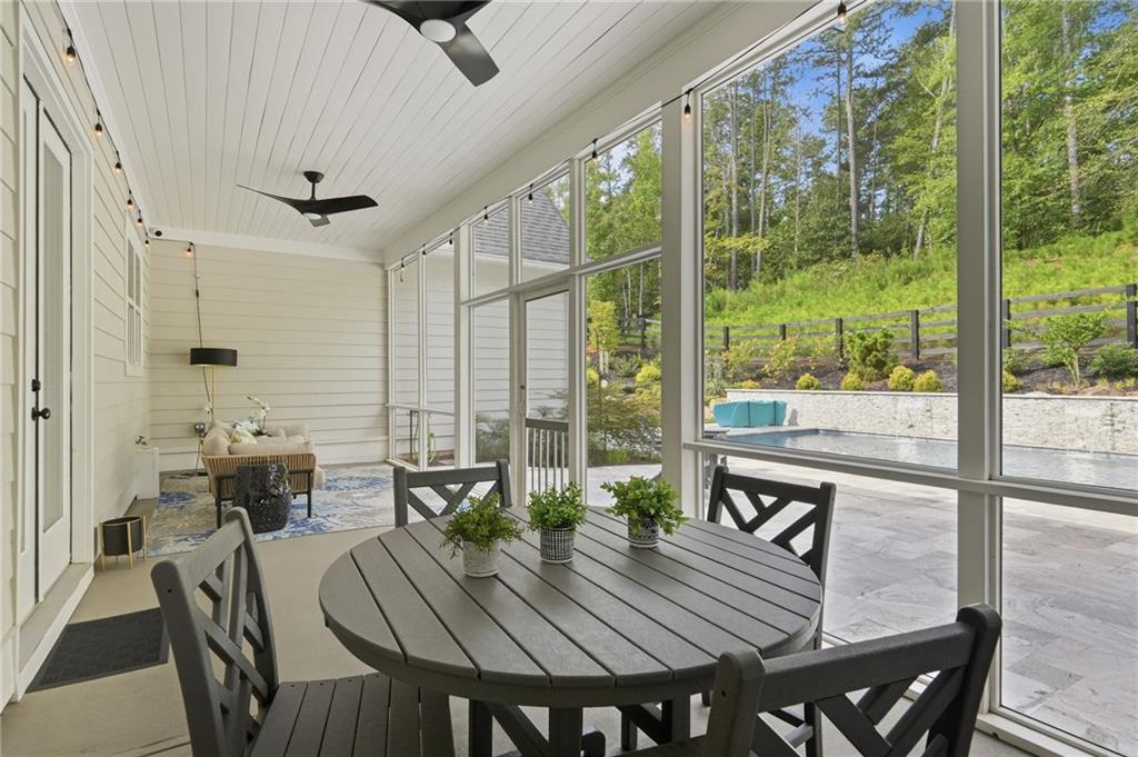 565 Mountain Road Woodstock, GA 30188 - Photo 22 of 48 Gallery Image 22