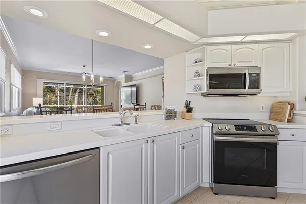 $560,000 | 8733 49th Terrace East, Bradenton, FL 34211