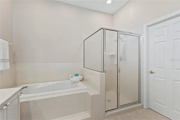 $560,000 | 8733 49th Terrace East, Bradenton, FL 34211