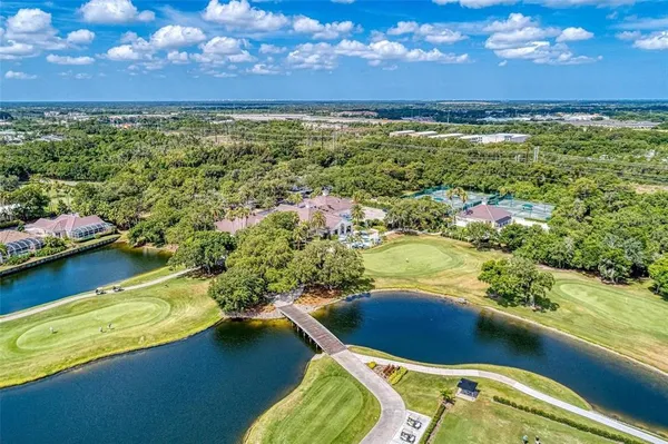 $560,000 | 8733 49th Terrace East, Bradenton, FL 34211