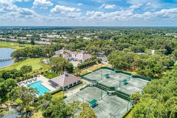 $560,000 | 8733 49th Terrace East, Bradenton, FL 34211